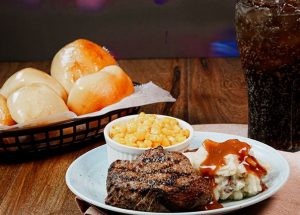 Logan’s Roadhouse Expands Popular Wednesday Steak Deal to Four Weekdays in Texas