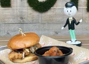Noble Chicken Becomes Exclusive Food Partner at Oakley Greens, Marking First Major Partnership for the Emerging Brand