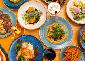 Hilton Irvine/Orange County Airport Unveils Trellis & Tide Kitchen & Bar, an All-Day California Coastal Gathering Place