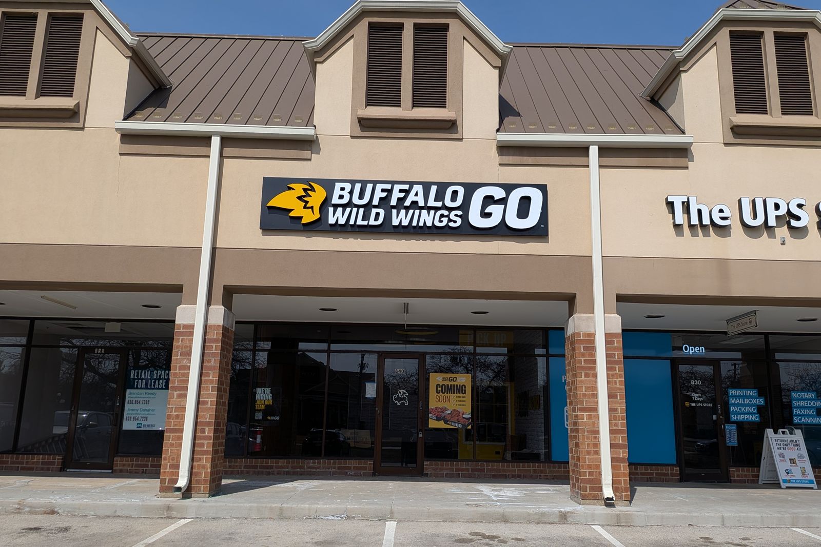 Buffalo Wild Wings GO Opens in Lake Zurich April 2 Buffalo Wild Wings GO Opens in Lake Zurich April 2