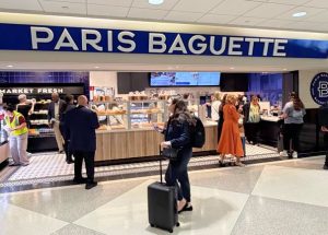 Paris Baguette Celebrates Major U.S. Milestone with 300th Café Opening at Philadelphia International Airport