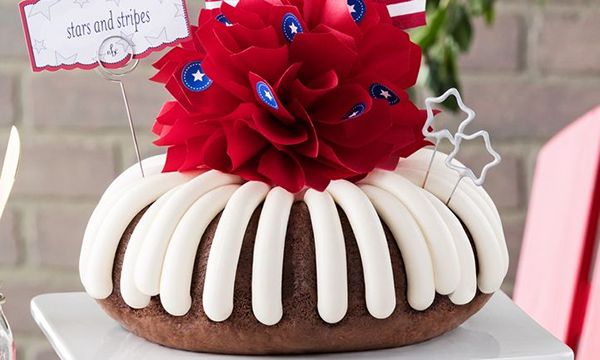 July Restaurant Deals for the Fourth of July, Fried Chicken Day, and More!