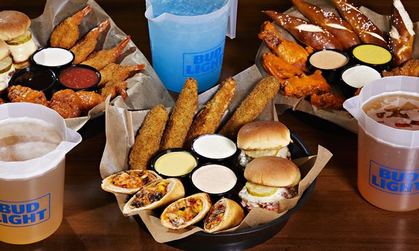 July Restaurant Deals for the Fourth of July, Fried Chicken Day, and More!