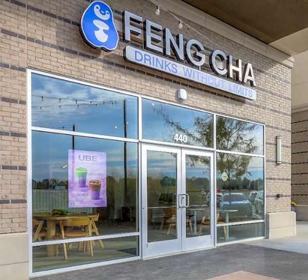 Feng Cha Launches Summer Fantasy, a New Tropical Drink and their Cool Dad Contest to Celebrate the First Days of Summer