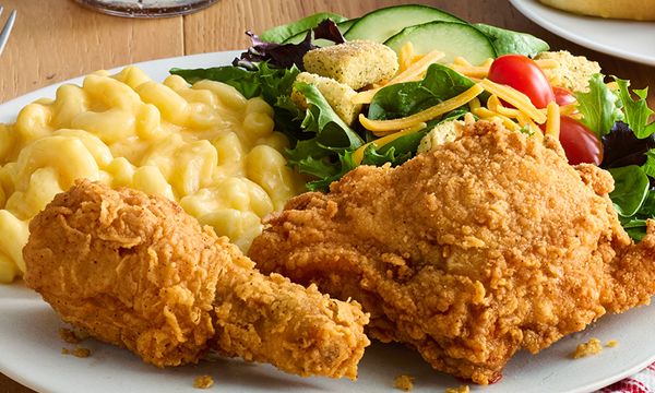 July Restaurant Deals for the Fourth of July, Fried Chicken Day, and More!