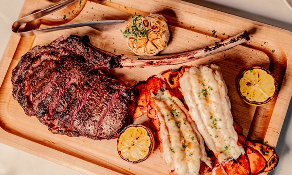 July Restaurant Deals for the Fourth of July, Fried Chicken Day, and More!