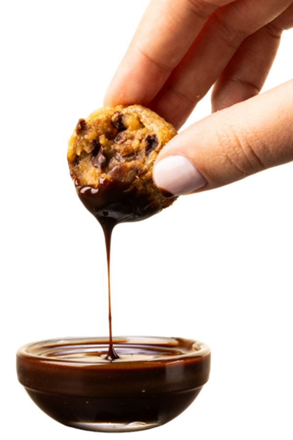 Slim Chickens Introduces Fried Cookie Dough Bites as Summer Celebration Season Begins Slim Chickens Introduces Fried Cookie Dough Bites as Summer Celebration Season Begins