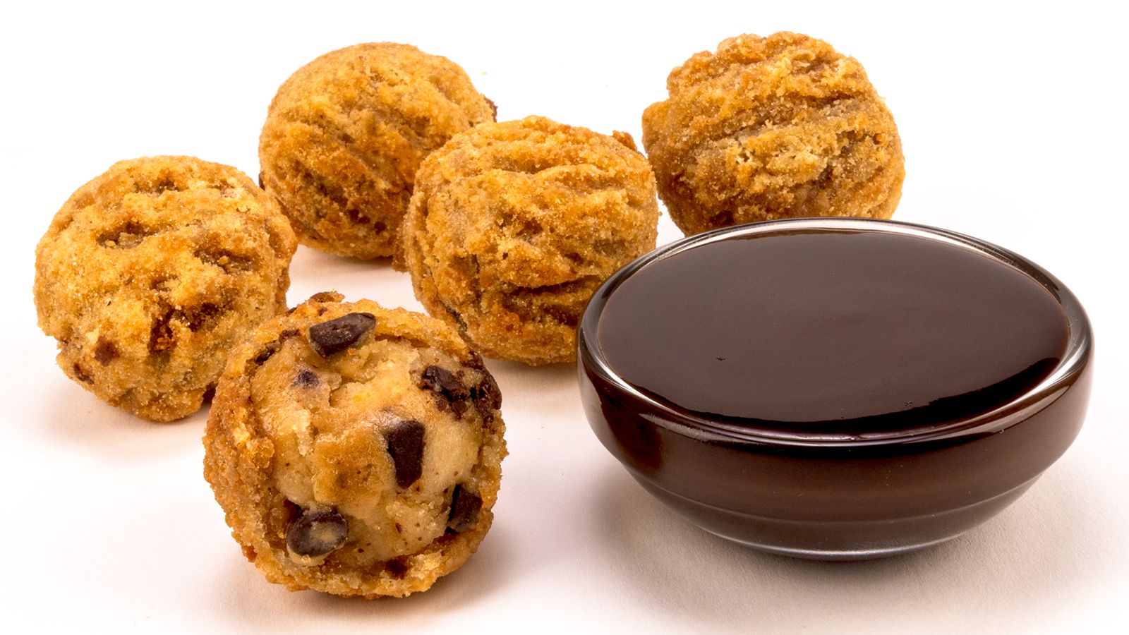 Slim Chickens Introduces Fried Cookie Dough Bites as Summer Celebration Season Begins Slim Chickens Introduces Fried Cookie Dough Bites as Summer Celebration Season Begins