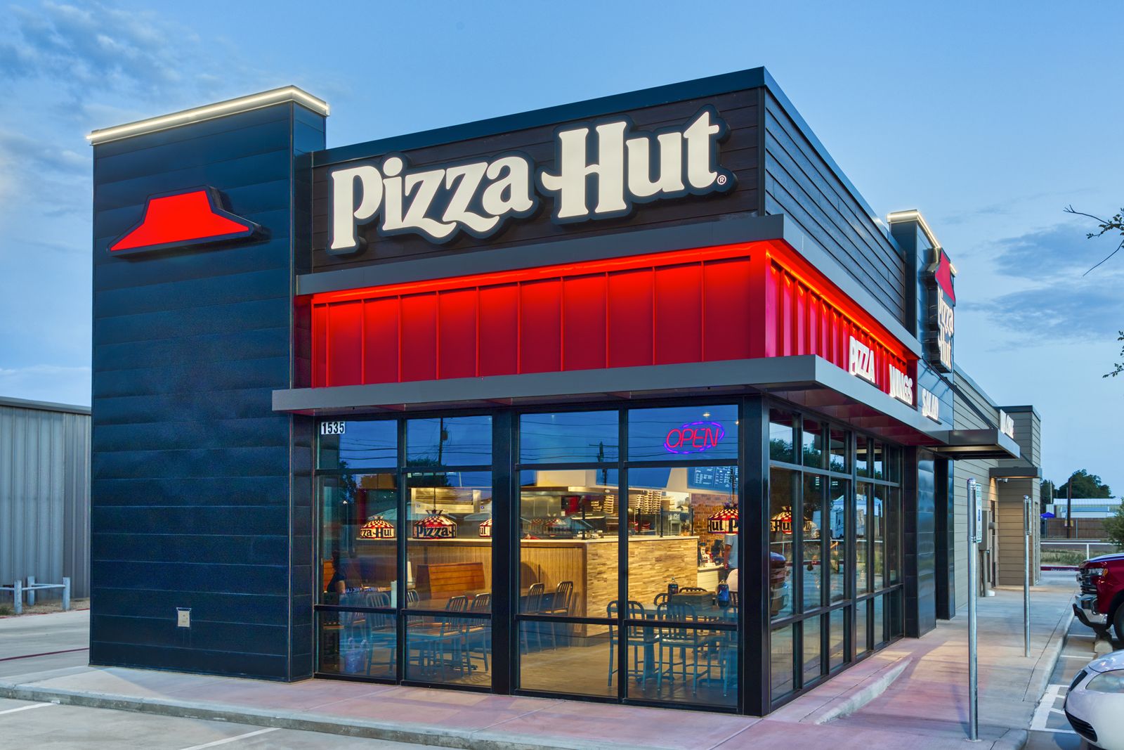 Yum! Brands, Inc. Enters into Agreements to Sell Pizza Hut for $2.7 Billion Yum! Brands, Inc. Enters into Agreements to Sell Pizza Hut for $2.7 Billion