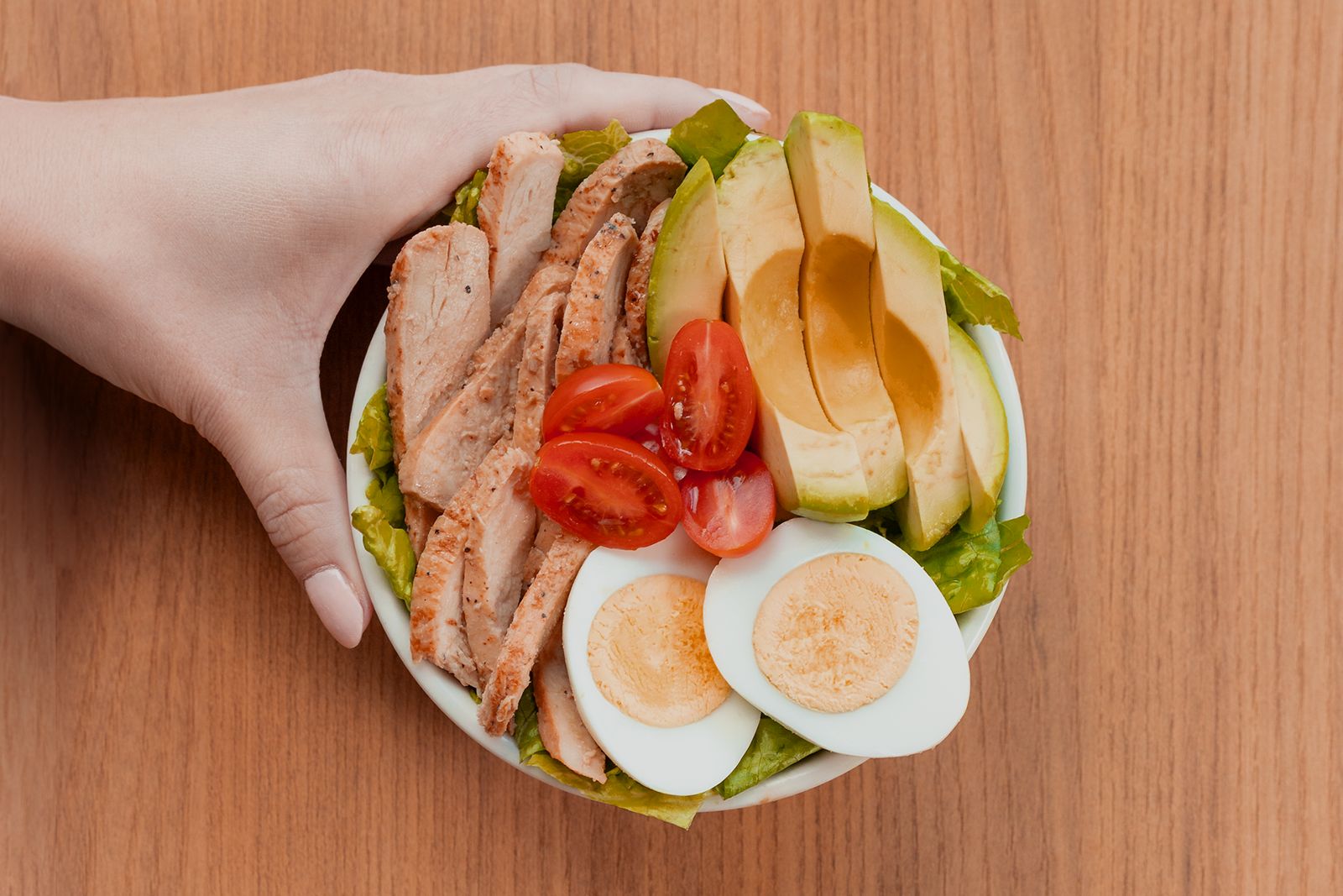 la Madeleine Welcomes Summer with Fresh Salads, Croissant Croutons and Strawberry Sweets la Madeleine Protein Bowl