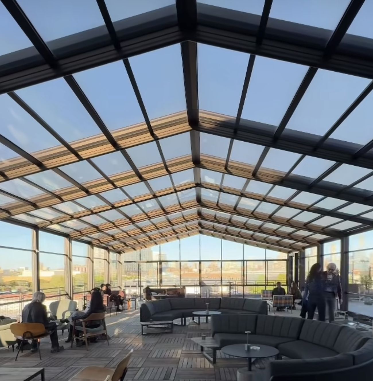 Roll-A-Cover and Viewpoint Enclosures Win Chrysalis Award for Three Top Lounge at The Salt Shed in Chicago Roll-A-Cover and Viewpoint Enclosures Win Chrysalis Award for Three Top Lounge at The Salt Shed in Chicago