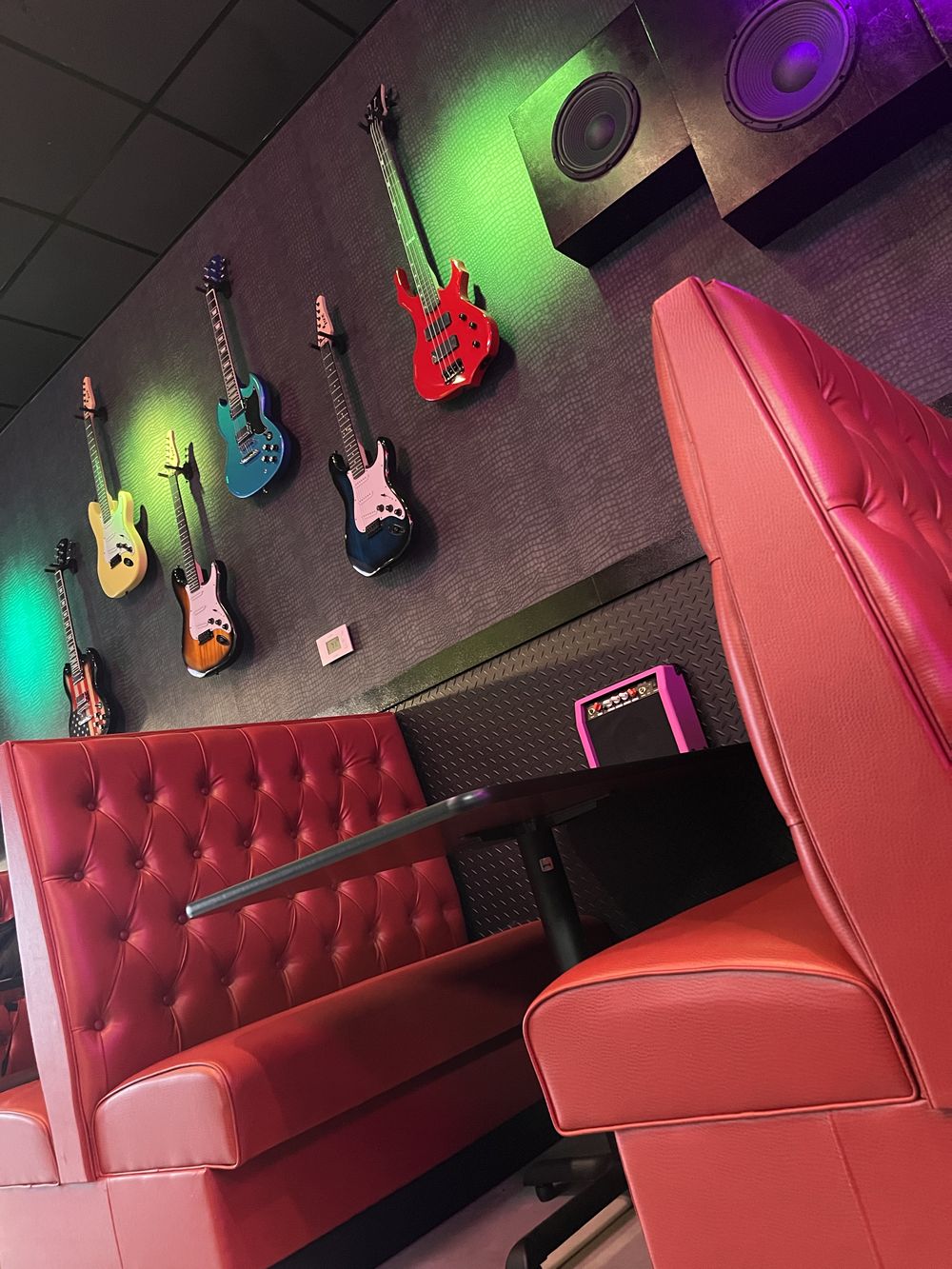 Rock N' Roll Sushi Finds Its Rhythm in Mansfield Rock N' Roll Sushi Finds Its Rhythm in Mansfield